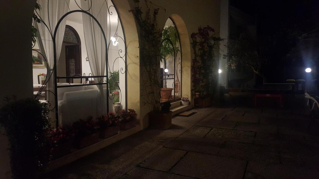 Villa Orsini Rome Buitenkant foto